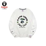 AAPE UNVS 迷彩猿人字母印花圓領衛衣 : 大學T｜經典白色-正面