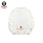 AAPE軍綠迷彩圓形徽章印花｜圓領衛衣｜白色-背面