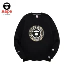 AAPE軍綠迷彩圓形徽章印花｜圓領衛衣｜黑色-正面