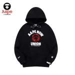 Aape Now連帽衛衣｜紅猿人頭字母印花｜黑色-正面